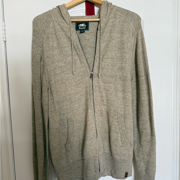 Roots Tan Full-Zip Textured Shoulder Hooded Sweater - Picture 3 of 9